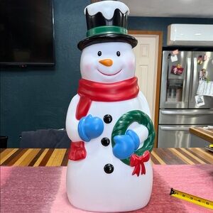 Cheerful Snowman Decor with Red Scarf and Green Wreath Multi Color Lights